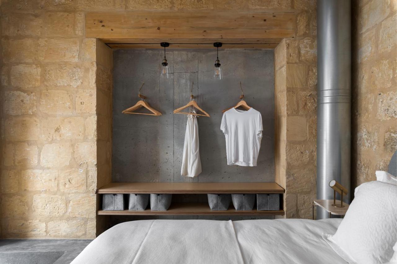 Numru 27 Expertly Restored Small House Of Character Cospicua Bagian luar foto